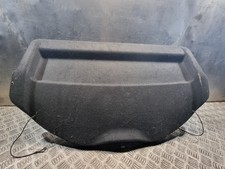 TOYOTA COROLLA PARCEL SHEVLE