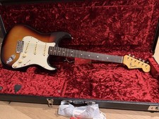 Fender American Original '60s Stratocaster, 3  Tone Sunburst 2021. Made In USA