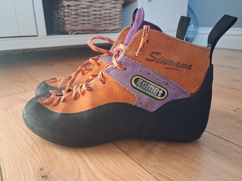 Vintage kamet siurana climbing - vintage,