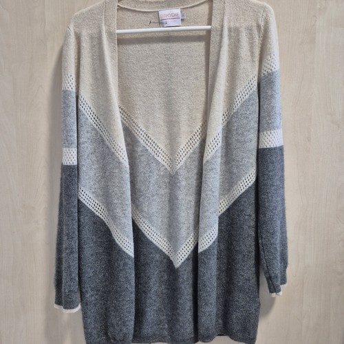 330 brodie 100 cashmere - £330, 100%
