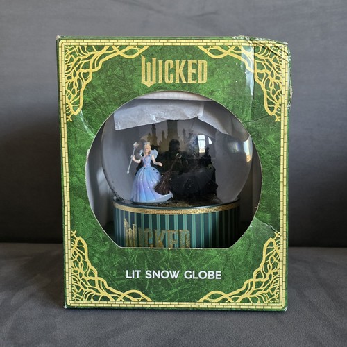 Wicked lit snow - wicked,