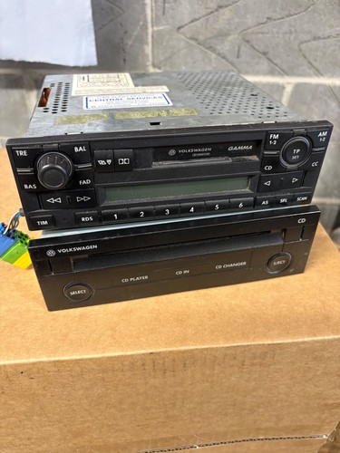 Car radio cassette player - cassette,
