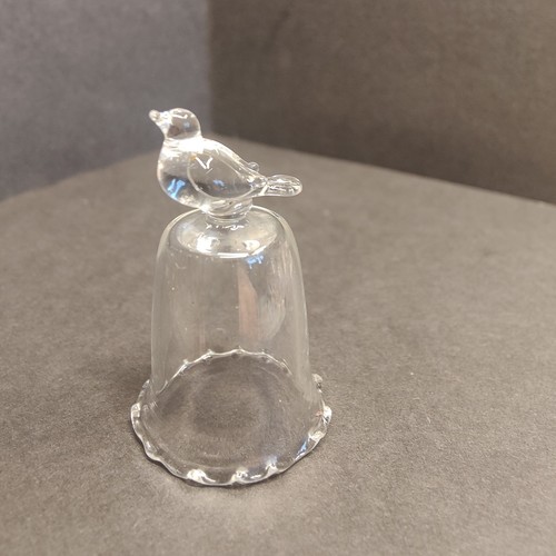 626 glass bird thimble - , 🐦