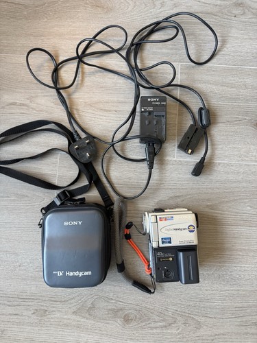 Sony dcr pc3e minidv digital - minidv,