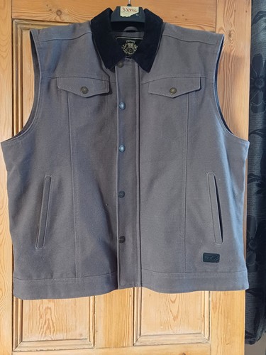 Roland sands waistcoat size - roland,