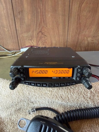 Yaesu 8800 standard dual - standard,