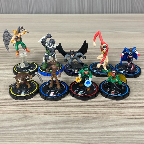 Assorted heroclix - 10,