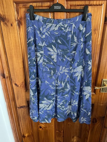 Ladies skirt size 12 - ladies,