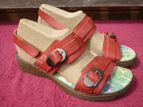 Heavenly feet red strappy - red, flat