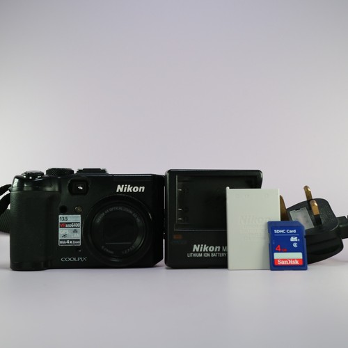 Nikon digital camera - digital,