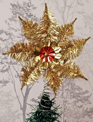 Vintage gold tinsel star - gold,