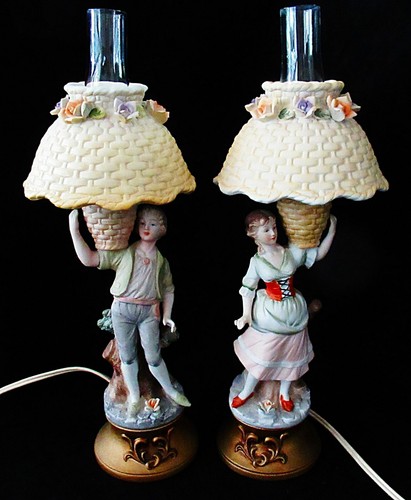 Vintage pair lenwile china - pair,