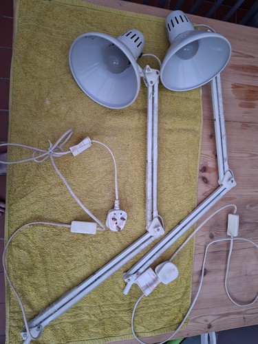 White articulated swing - 2, -arm