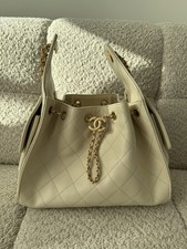 Chanel 25 Small Hobo Bag Light Beige Grained Calfskin Gold Hardware 26C BNIB 