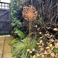 Large Metal Dandelion Garden