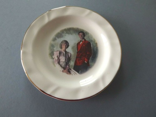 Fenton china company prince - fenton,