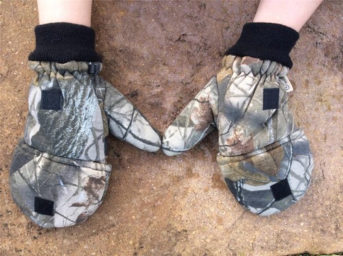 Real tree convertible mittens - convertible,