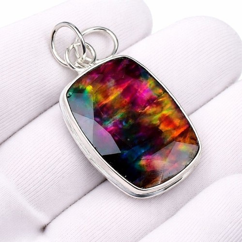 Ammolite gemstone pendant - ammolite,