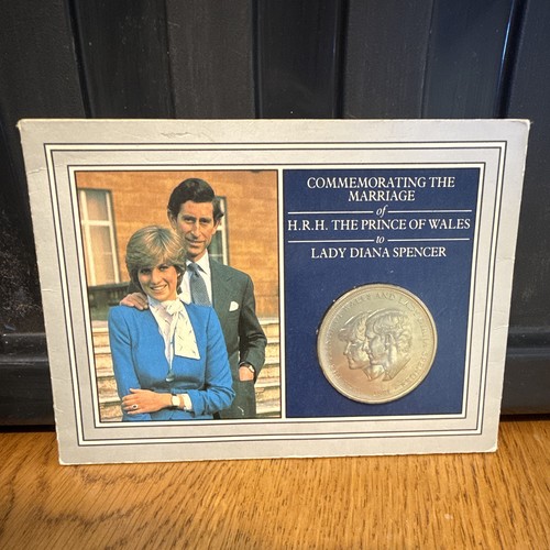 Royal mint 1981 - royal, prince