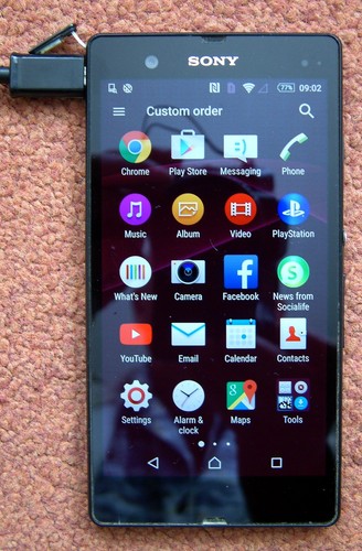 Sony xperia 16gb - (c6603),