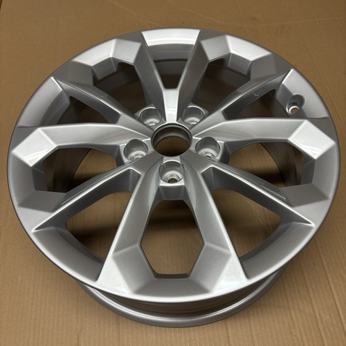 Original audi alloy - q3,