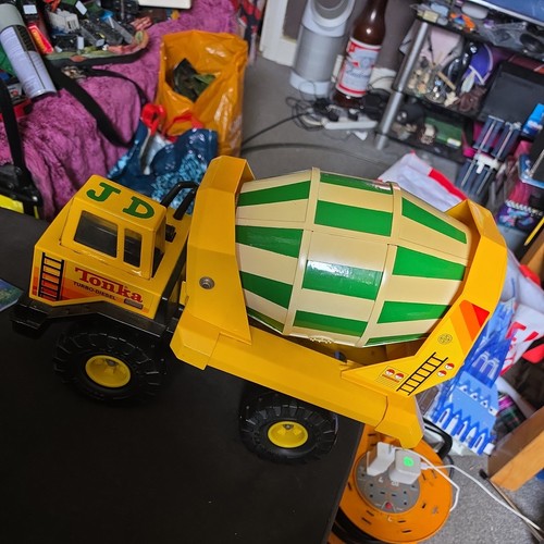 Tonka mighty diesel - mighty, vintage