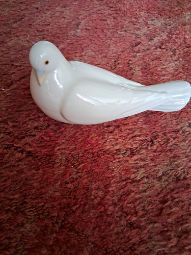 Lladro nao dove - nao,