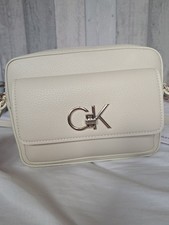  Calvin Klein Beige Crossbody Bag Handbag Medium Camera Bag genuine new.gift.CK.