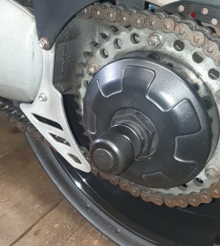 Triumph speed triple - triumph,