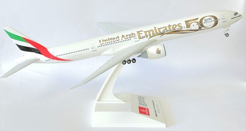 Boeing 777 300 emirates - 777-300, uae