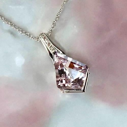 82ct morganite diamond - morganite, /