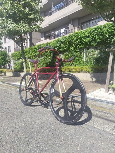 Pista bike front and - front,