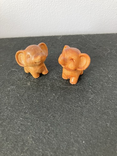 Wooden hand carved elephant - ,