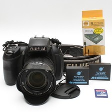 Fuji FinePix HS30EXR 16.0MP