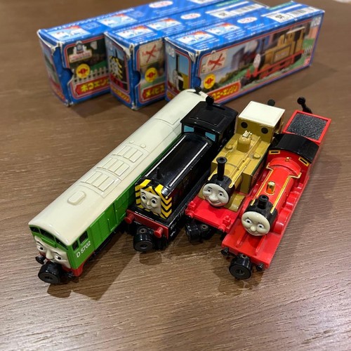 Bandai thomas friends - thomas, james