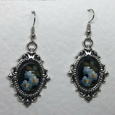 Cameo EARRINGS BLACK BOTANICAL