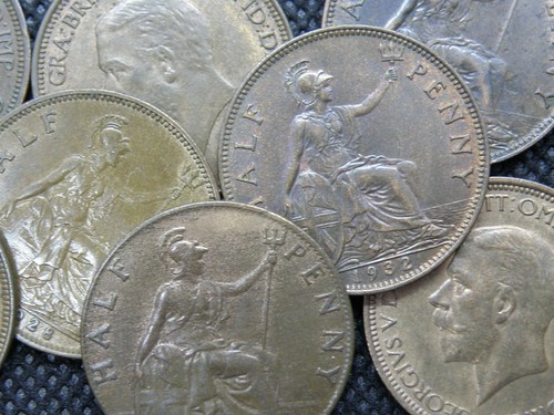 Pre decimal halfpenny coins - pre-decimal,