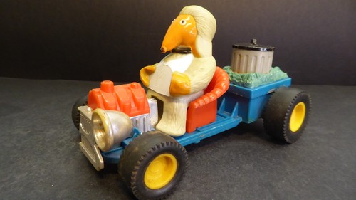 Marx toys wombles - wombles, friction