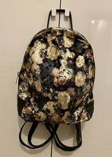 Floral Velour Rucksack Style