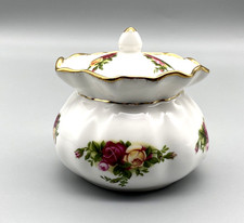 Vintage trinket box royal - trinket,