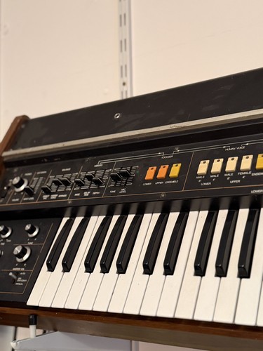 Roland vp330 vocoder plus - roland,
