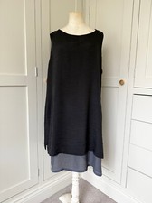 THE BAMBOO WARDROBE SECRET POCKET TWO LAYER DRESS SHORT IN BLACK & SLATE M/L