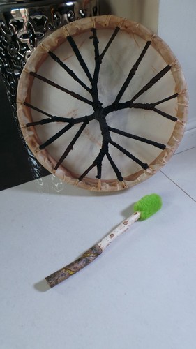 Drumbeater holly wood shamanic - wood,