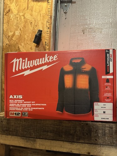 Brand new milwaukee women - milwaukee, women's