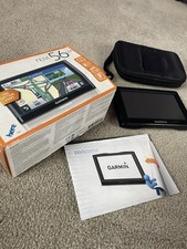 GARMIN nüvi 56 LM Sat Nav FREE Lifetime Maps + GARMIN Carry Case & Accessories