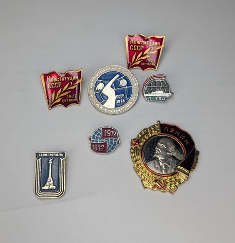Vintage russian badges - 7x, pins