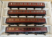 Hornby Rake of 4 Hawksworth