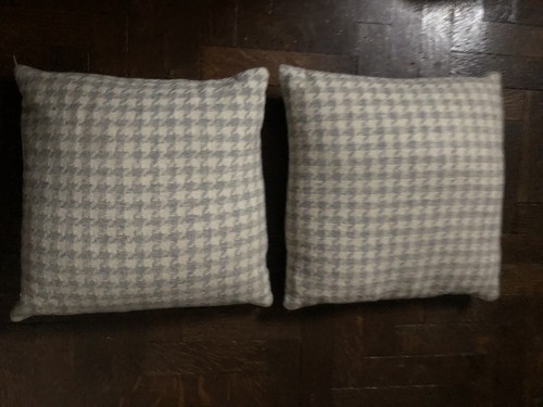 Laura ashley 100 wool - laura,