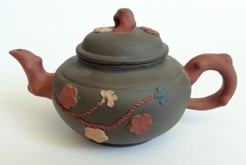 Yixing teapot brown chinese - teapot,
