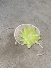 Cream And Green Fasinator